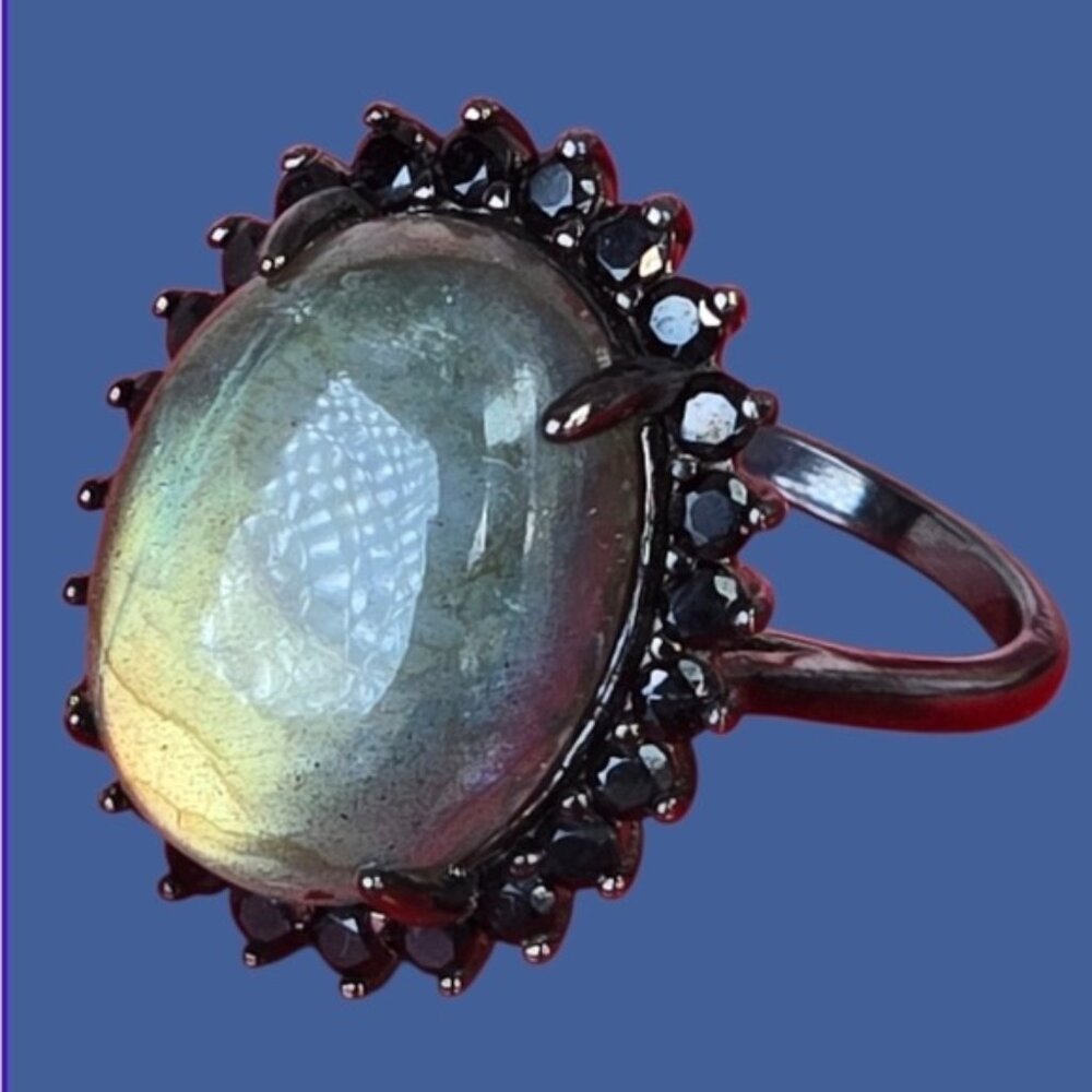 925 Sterling Silver Ring 6.75 with Natural Labradorite 1.2x1.6cm & Blk Spinel